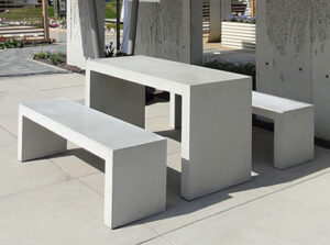 OGGI-Beton: Betonbank San Vito