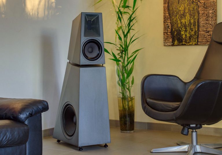 Lautsprecher-Slideshow-Betonlautsprecher-AV6 | OGGI-Beton