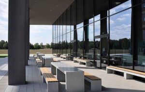 OGGI-Beton: Betontisch und Betonbank SAN VITO